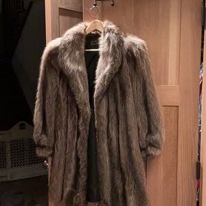 Vintage fur jacket size medium,